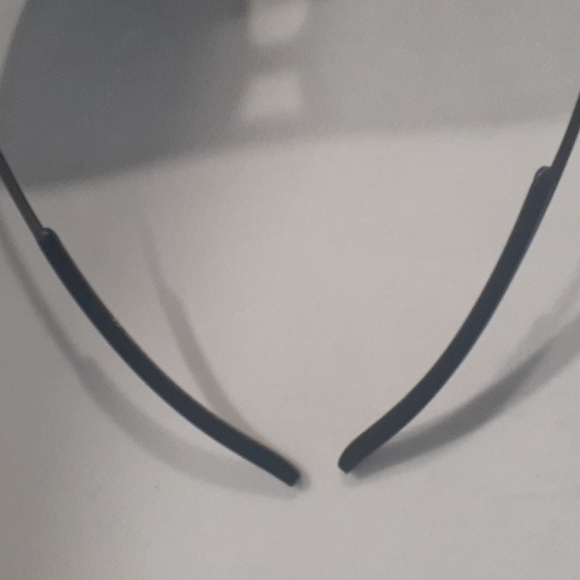 Porsche design black oval sunglasses - Picture 3 of 14